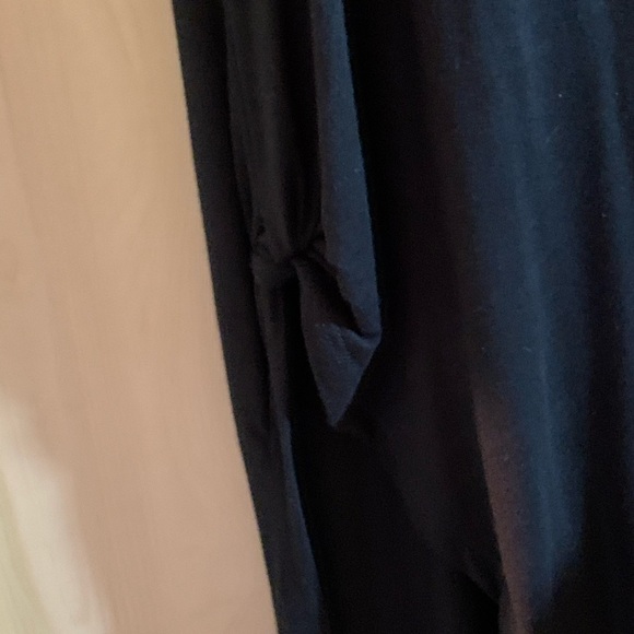 Torrid super soft asymmetrical hemline tunic - Picture 7 of 7